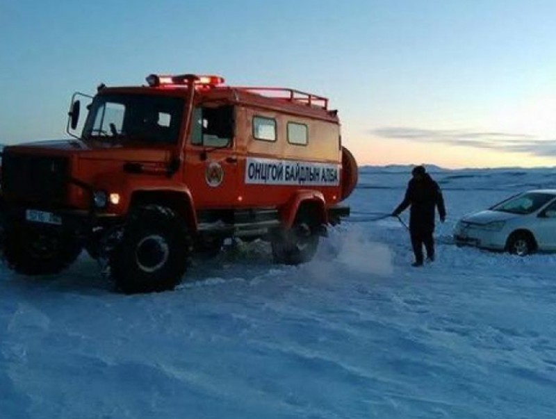 Цасанд суусан 44 удаагийн дуудлага бүртгэгдэж, 96 иргэний аюулгүй байдлыг ханган ажиллалаа