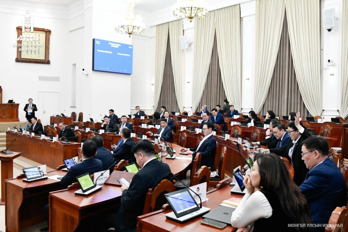 Хот, тосгоны эрх зүйн байдлын тухай хуульд өөрчлөлт оруулах тухай хуулийн төслийг хэлэлцэхийг дэмжлээ